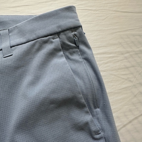 Lululemon Commission Slim Fit Pant - size 31 - Picture 4 of 8